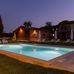Tenuta Francigena 8, Emma ヴィラ