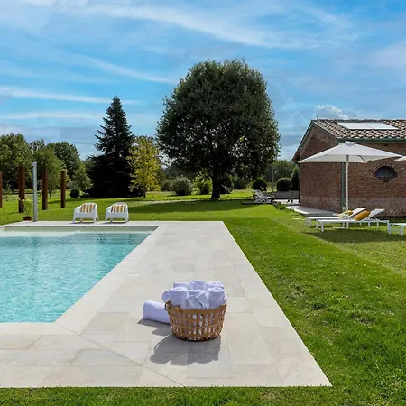 Tenuta Francigena 8, Emma