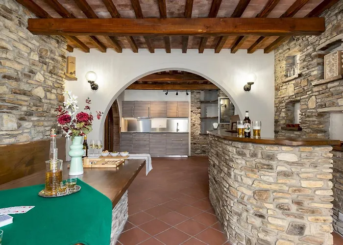 Tenuta Francigena 8, Emma